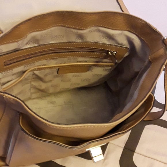 Michael Kors Pebble Leather Satchel Tan Handbag - Picture 13 of 16